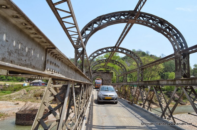 india-enidhi-operamini-travel